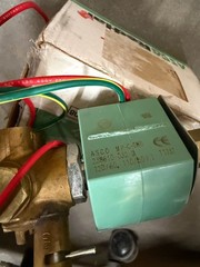 NEW IN BOX ASCO 8345-G001-MO-120 EF8345G001MO120