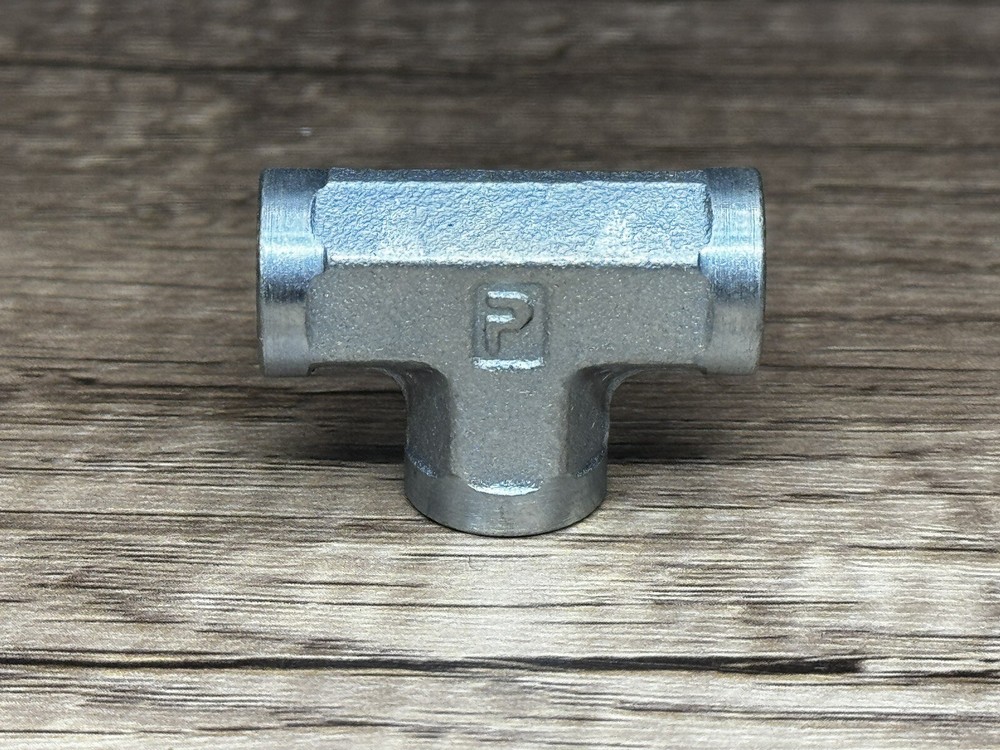 Parker Female Pipe Tee 1/8″ NPTF 1/8 MMO-S Tee 1/8 FNPTx1/8 FNPTx1/8 FNPT