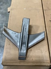 360 Bullet 14″ Ripper Point HD 480210 REV plow points