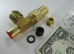 York Brass Refrigerant Liquid Line Charging Valves, 3/8″ OD Tube x Flare Access