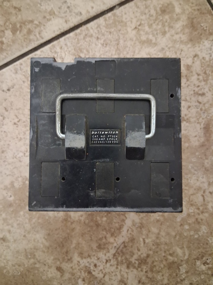 BoltSwitch PT324 PullOut 200A 3Pole 240V Included Fuses free Shipping