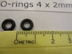 4mm ID x 8mm OD x 2mm thick O-ring. Buna-70. Quan 5.