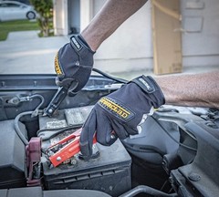All-Purpose Utility Gloves – Waterproof, Reinforced Palm, Ideal for Construction