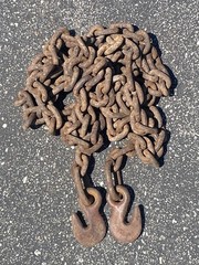 Vintage Farm Heavy Duty Iron Tow Chain w/ 2 Hooks 14 Feet – 22 Pounds