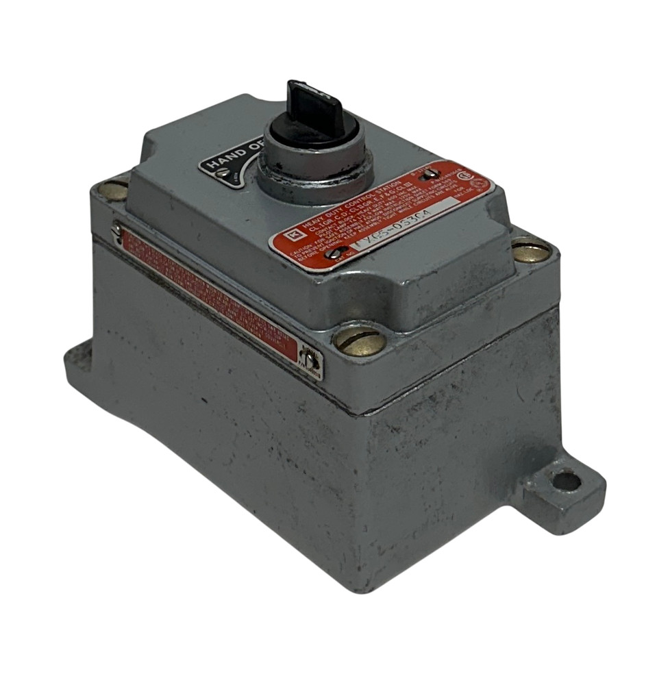 KILLARK XCS-0S3C4 / XCS0S3C4 HEAVY-DUTY CONTROL STATION HAND/OFF/AUTO 3POS USNP