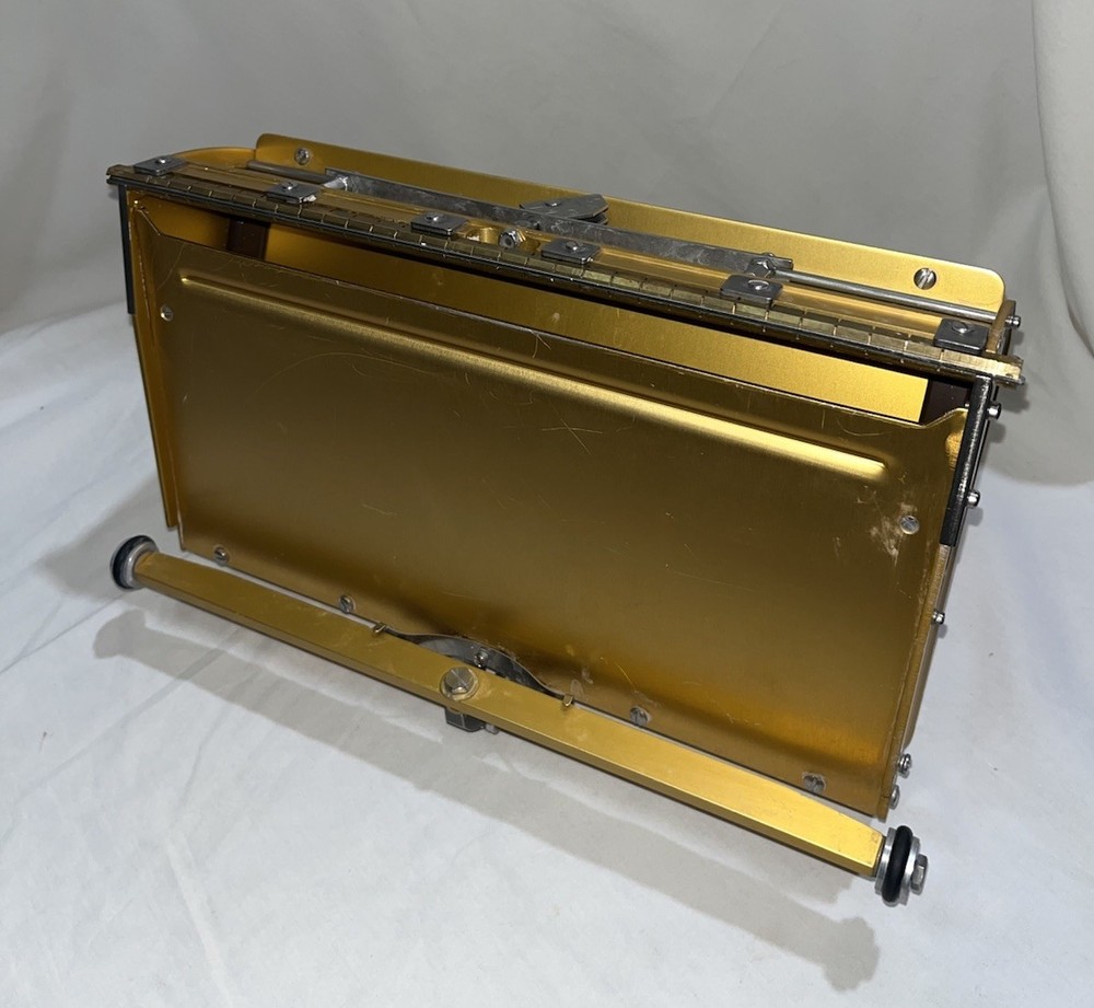 TapeTech Tool Co EZ Clean Finisher FlatBox Model 0006093 *GREAT CONDITION*