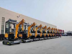 2 Ton New Mini Excavator, EPA certified USA KUBOTA Diesel Engine, FREE SHIPPING