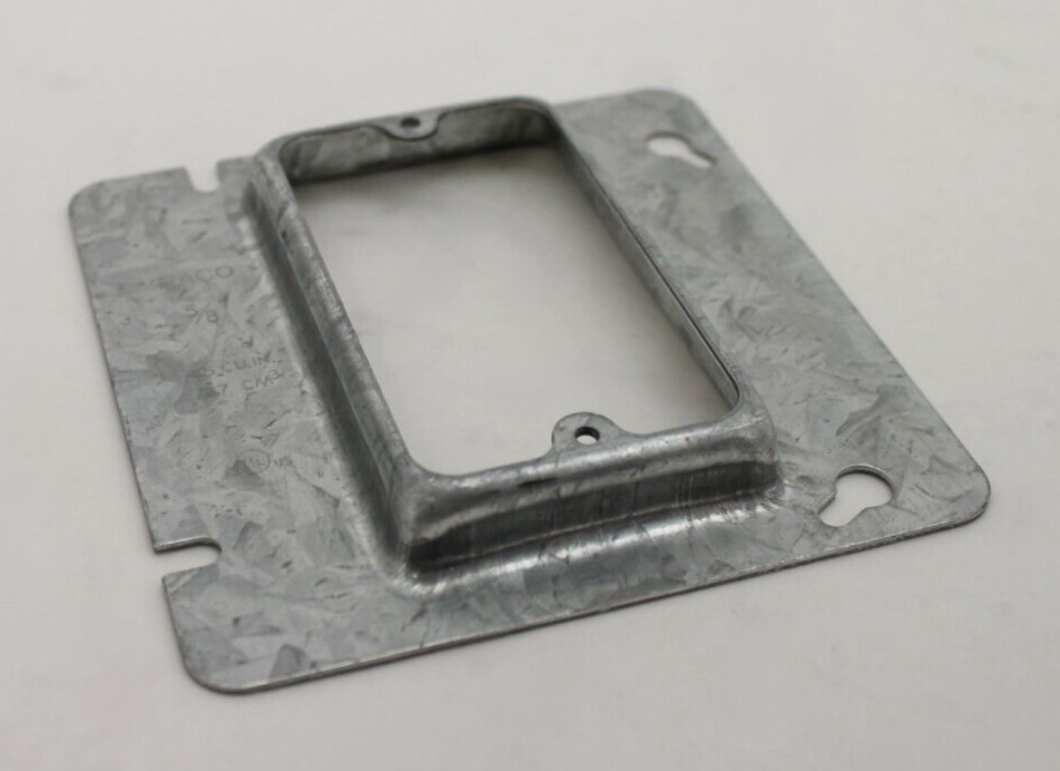 Raco 5/8″ 4.5 cu. in. Square Device Cover