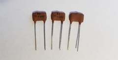 RS RADIO SPARES SILVER MICA CAPACITOR – VARIOUS VALUES (EZ-499)
