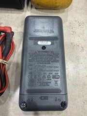 FLUKE 87 True RMS Industrial Digital Multimeter, With Case & Leads!