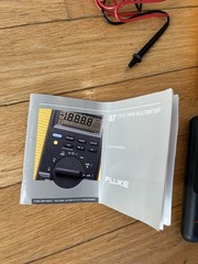 Fluke 87 Multimeter With Case And Extras Great Condition
