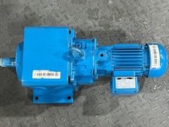 👀 NEW BAUER MLD 0.5 HP GEARMOTOR 0.37 kW 1620 RPM 230/460V BG40Z-11/D07LA4/AM