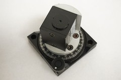 Hoya M-500 Optical Isolator with RSA-1 NRC rotator rotation base – USA