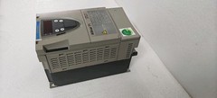 Telemecanique altivar71 ATV71H075M3Z frequency converter 200-240V