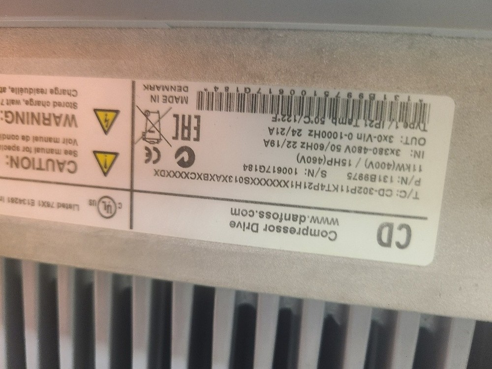 Danfoss PN 131B9975 Compressor Drive 15HP 460V 3PH (11 kW 400V)
