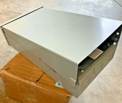 EATON CHU3N9NS Temp Power Outlet Panel Surface/Ped Mount – 20A GFCI & 14-30 NEW