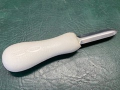 DEXTER RUSSELL OYSTER SHUCKER White S121 Sani-Safe Made In USA