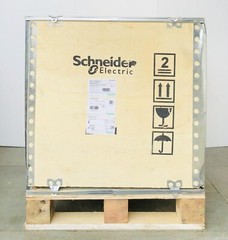 Schneider Electric NW32H1 Masterpact ACB Air Circuit Breaker 3200A 3P 6.0 A