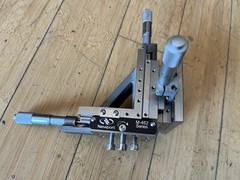 Newport 462 XYZ Series Stage with 16mm Range Micrometer Actuation