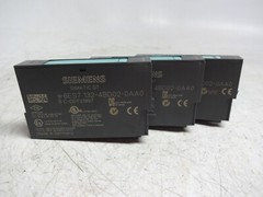 Lot of 3 Siemens 6ES7 132-4BD02-0AA0 Electronic Module 6ES7-132-4BD02-0AA0