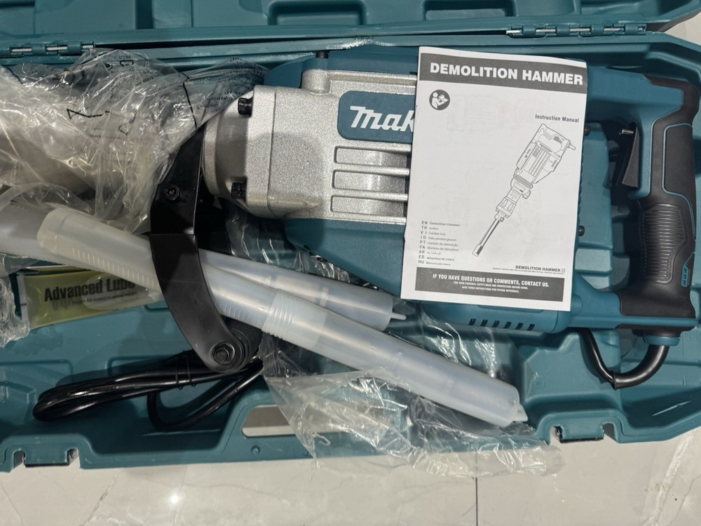Makita HEX-30 Corded Electric Demolition Hammer w/ Carry Case Manual Accessories