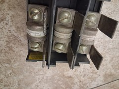 BoltSwitch PT324 PullOut 200A 3Pole 240V Included Fuses free Shipping
