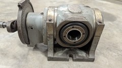 Hardinge dividing head 5C bore 4 deg taper nose 1 index plate *READ DESCRIPTION*