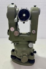 Leica WILD T2 Optical Theodolite 360° w/ DISTOMAT Wild DI1600 EDM Surveying Set