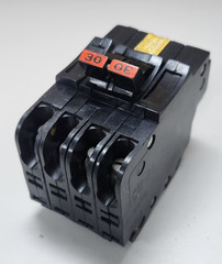 😎 FEDERAL PACIFIC FPE 30 AMP STABLOK CIRCUIT BREAKER 120/240 VAC 2 POLE NC230