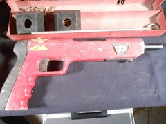 Ramset Red Head 721 Low Velocity Powder Fastening Tool w/ fasteners & rounds