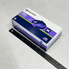 HALYARD (2 PACK, 100 GLOVES EACH) Exam Gloves Unisex Sz M Purple 55082 BB 04/30