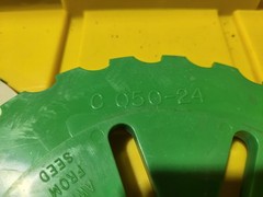 Qty 1 – Lustran International IH Sunflower Planter Plate C050-24 Filler CFR-3