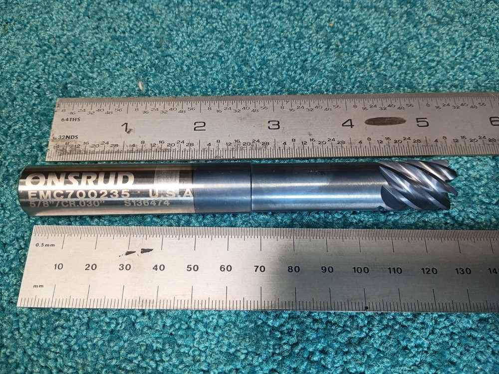 LMT Onsrud EMC700235 5/8″ Solid Carbide 7-Flute Corner Radius End Mill 5″
