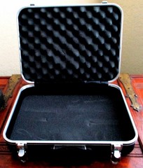 Platt 1416 Black Heavy-duty Case / Luggage with Foam Insert and Key