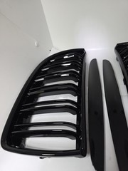 Gloss Black Front Bumper Kidney Grille Grill For BMW E90 E91 325i 335i 2005-2008