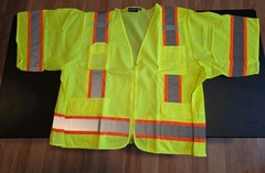 ERB Safety S680 65043 Safety Vest Hi Visibility 2XL Class 3 11 Pockets Lot Of 3