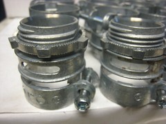 MADISON ELECTRIC Squeeze Flex Male Connector 1-Inch # L-42-3 LOT of 20 yes 20