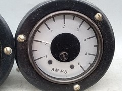 QTY 2 Weston Volt Meter Model 1539 FS=200UA / -3 + 15 VOLT / -1 + 6 AMPS /