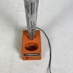 Ramset TF1100 TrakFast Gas Actuated With Battery, Charger And Carrying Case