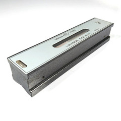OBISHI KEIKI Precision Level 1DIV. 0.02mm/m No.7010 Machinist Tool JAPAN BA255T