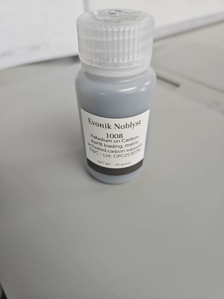 Palladium on Carbon Pd/C 4% Powder, 25g (Evonik Noblyst 1008)