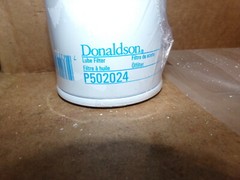 NEW Donaldson P502024 Oil Filter, lot of 2 *FREE SHIPPING* replaces AM107423