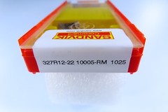 LOT 3 BOXES ( 6 PCS ) SANDVIK COROMANT 327R12-22 10005-RM 1025 CARBIDE INSERTS