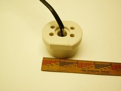 Leviton porcelain quick dis-connect for Abolite HID ballast housing