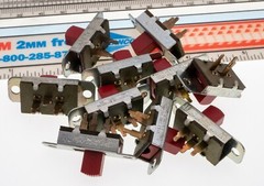 5X – Stackpole SPDT 3 terminal Red Slide Switch 4A/125VAC 1A/125VDC PCB Mount