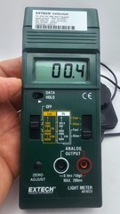Extech 401025 Digital Light Meter 0-5000 Foot Candles