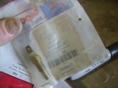 C4AH10884A TEMPERATURE SENDER