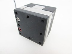 PIEZOSYSTEM JENA T-403-00 TRITOR 100 3D NANO POSITIONING STAGE XYZ