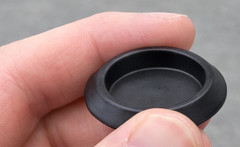 1″ Hole Plugs for Truck Rocker Panels Self Sealing Black PE