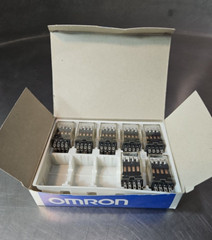 OMRON WY4N-D2 Relay Box – Lot of 7. Loc4E-31